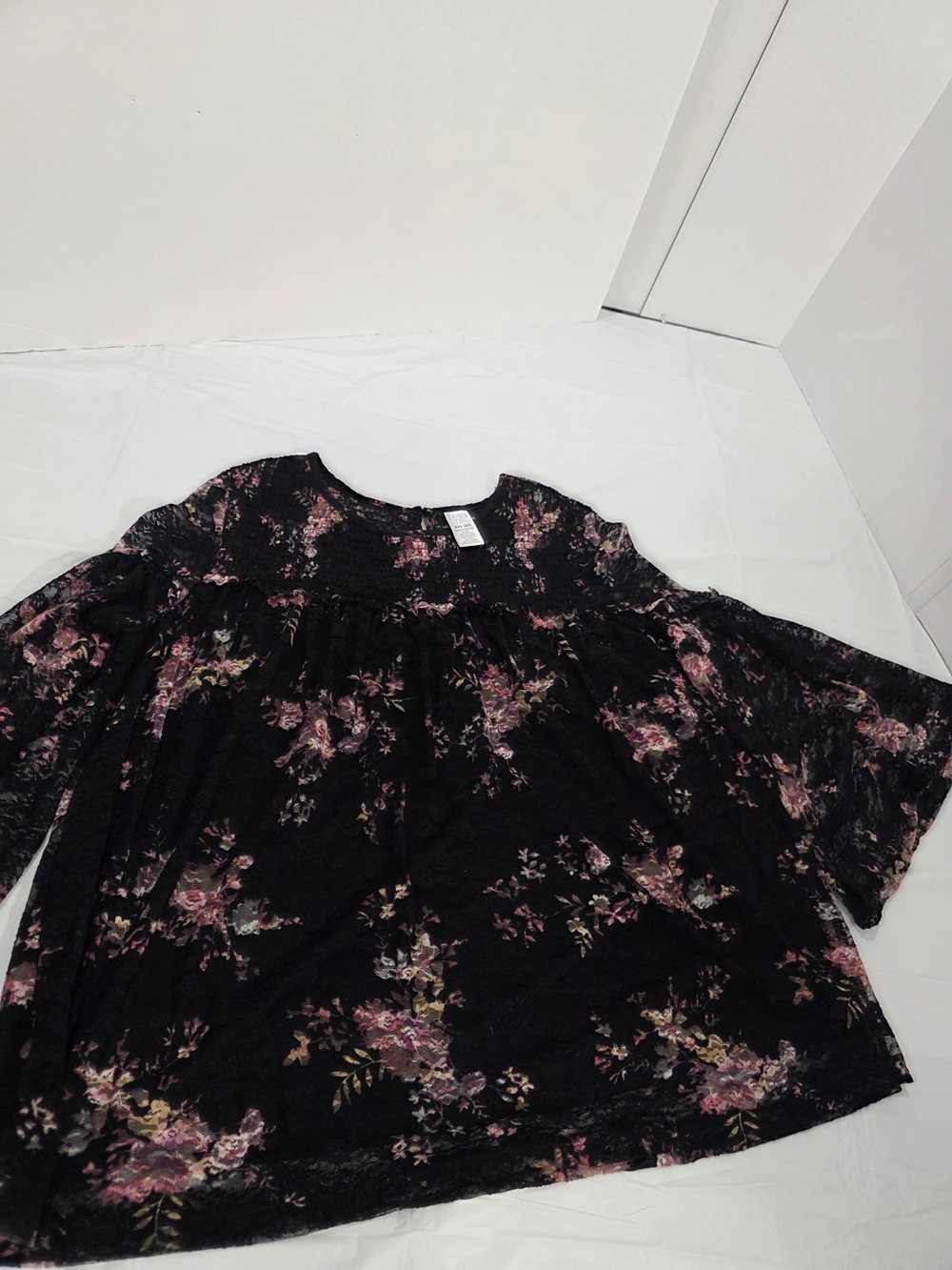 Time and Tru Black Floral Lace Bell-Sleeve Blouse - Picture 3 of 9